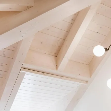 Frühstückspension Trisano 4*