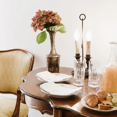 Frühstückspension Trisano 4*