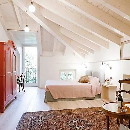 Trisano Bed & Breakfast 4*